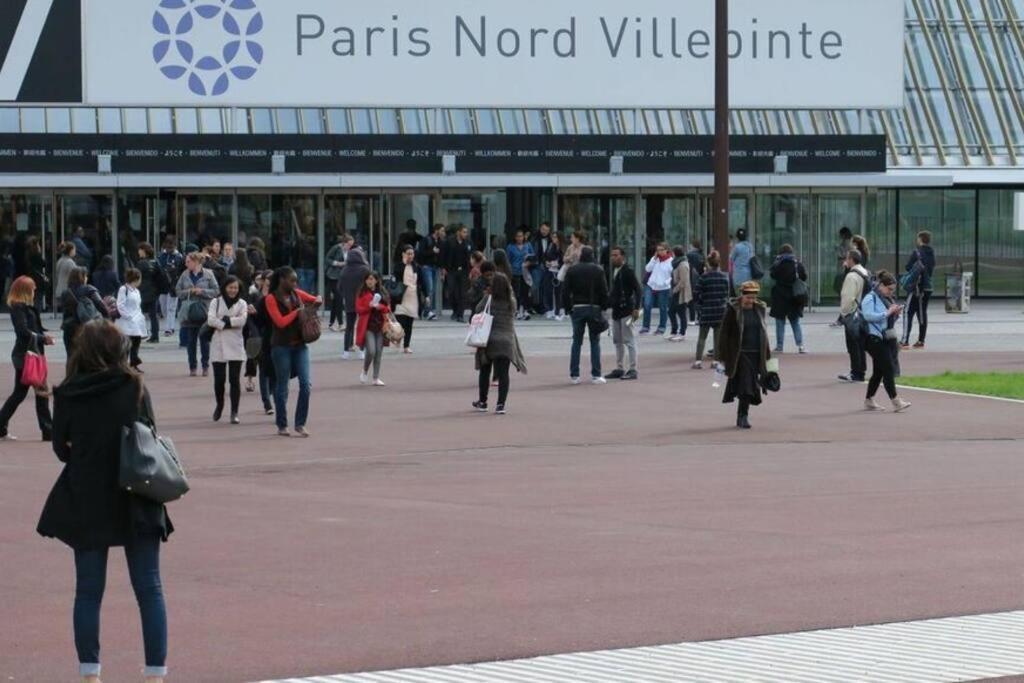 Studioneuf Equipe Cdg/Parc Expo/ Paris Aulnay-sous-Bois Exterior photo
